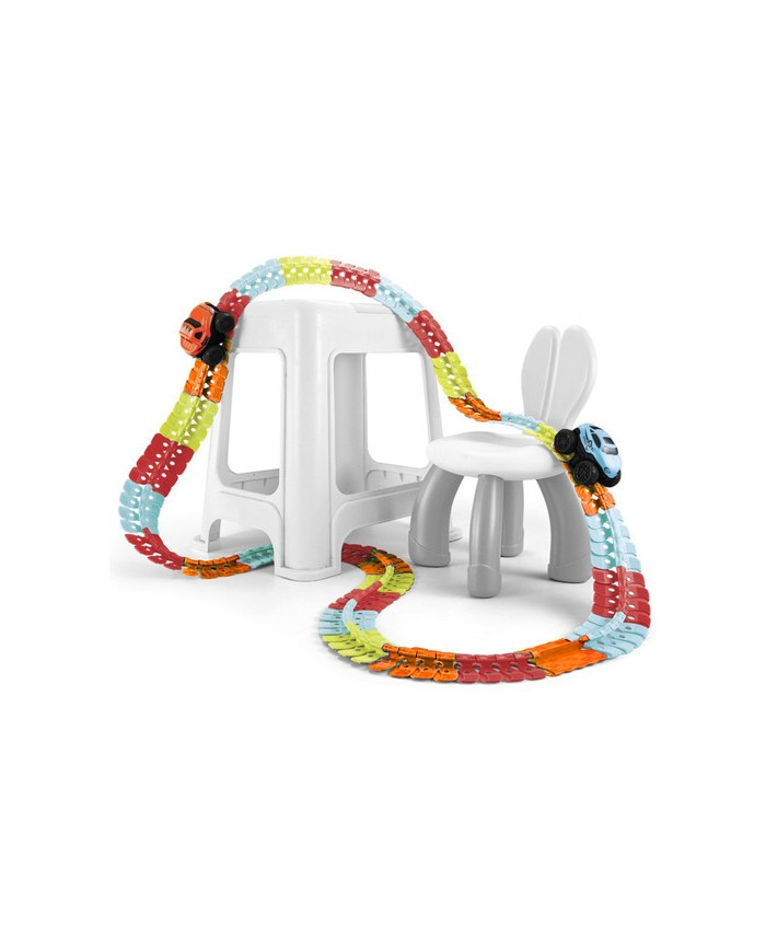 Avtopista  z avtomobilom