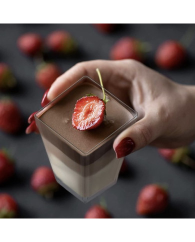 Kvadratne PVC skodelice za sladice 120ml