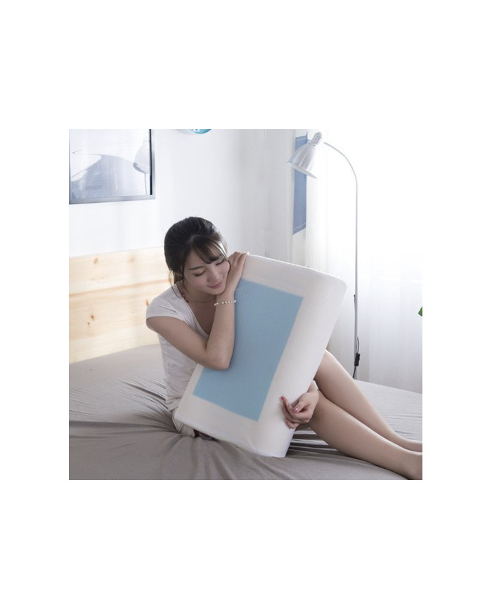 Antialergijski ortopedski vzglavnik iz spominske pene